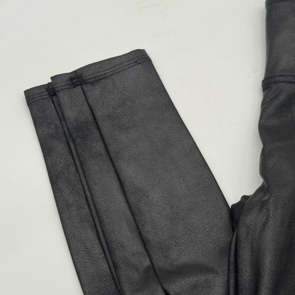 Spanx Shimering  faux Women’s Size X Small Black Nylon Blend  High rise stretchy - Picture 4 of 13